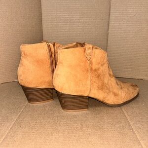 Old Navy Light Brown Ankle Booties